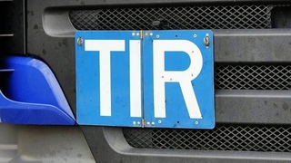 Что означает TIR при международных перевозках? фото